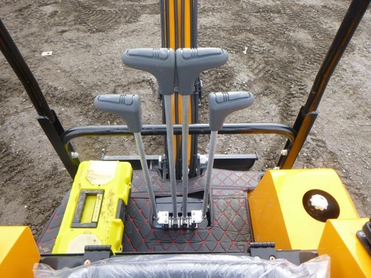 2025-future-ft15-hydraulic-excavator-image-23