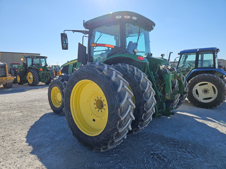 john-deere-7210r-image-12
