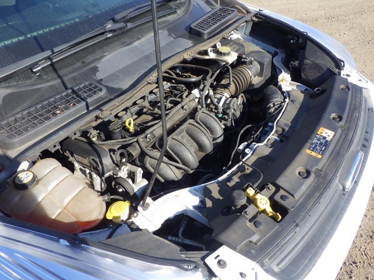 2014-ford-escape-image-11