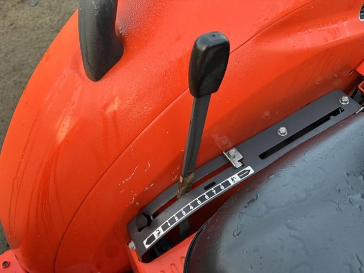 2018-kubota-l2501d-image-31