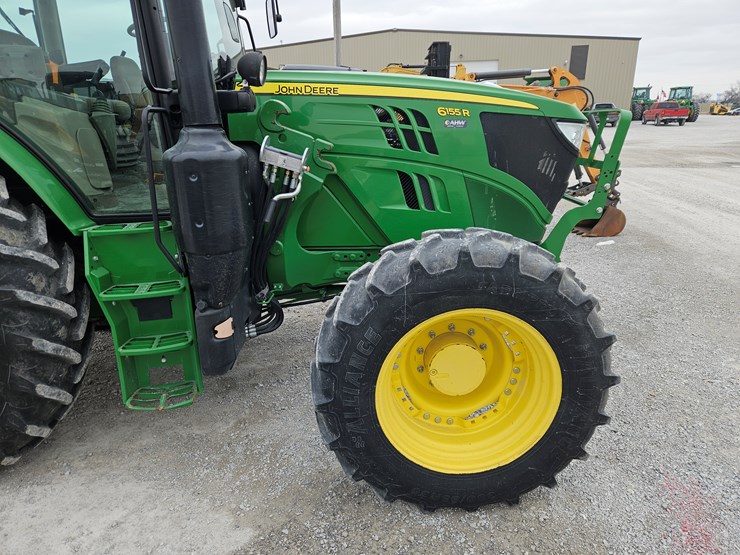 2017-john-deere-6155r-image-17