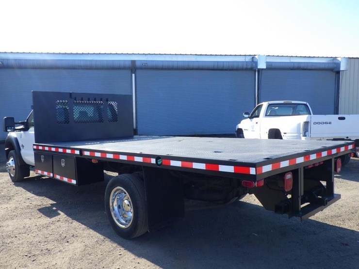 2012-ford-f550-image-4