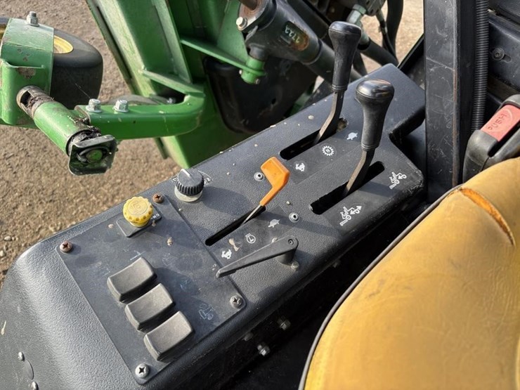 2016-john-deere-1600-turbo-image-19
