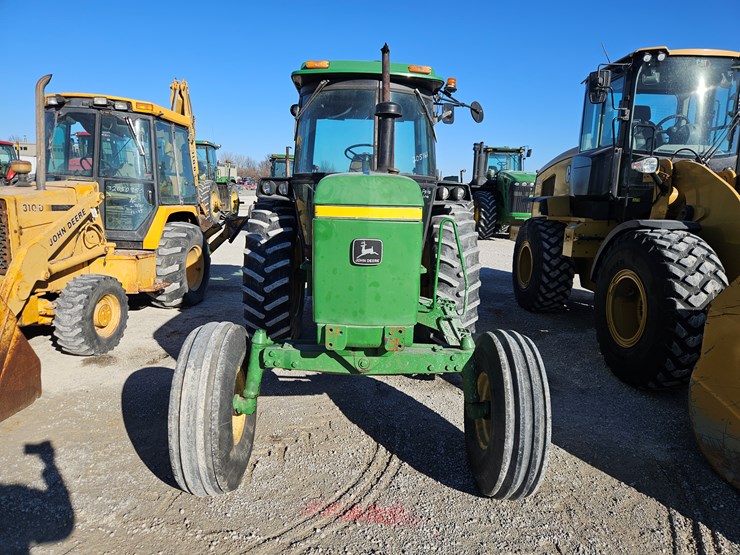 john-deere-4230-image-2
