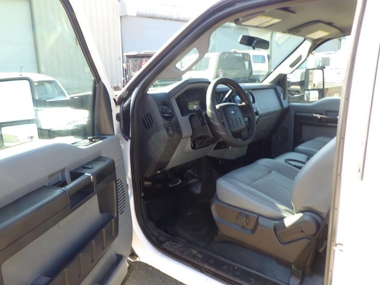 2016-ford-f350-image-6