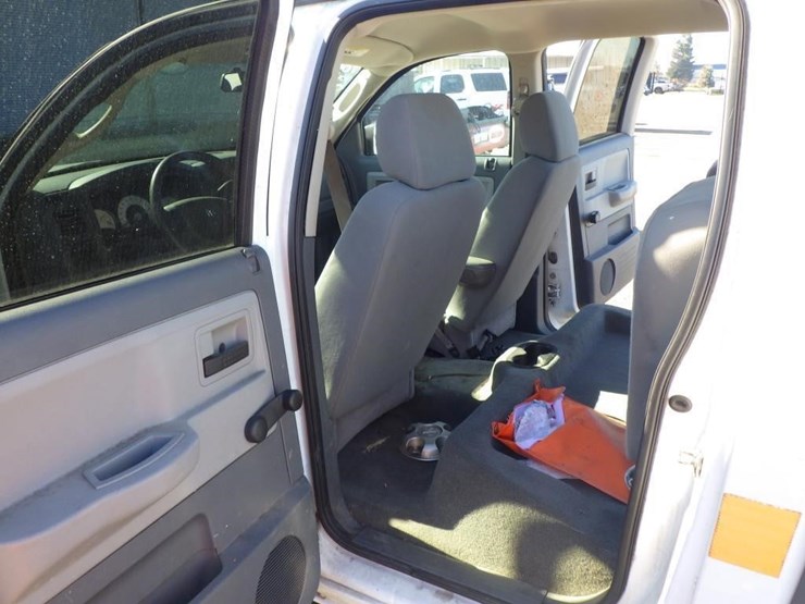 2007-dodge-dakota-image-7