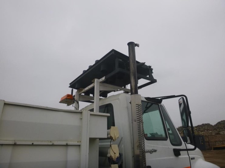 2010-international-durastar-4400-image-8