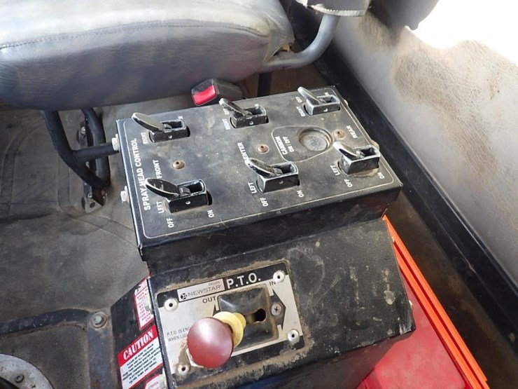 2017-freightliner-m2-s/a-water-truck-image-34