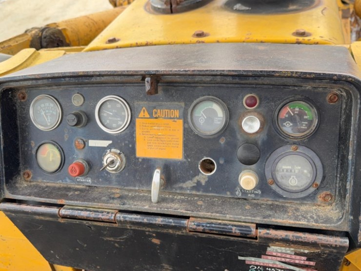 deere-655-image-25