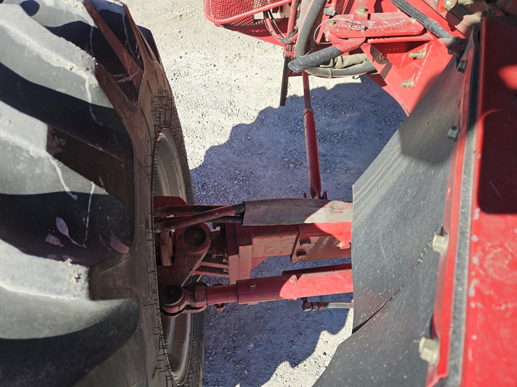 2001-case-ih-2366-image-16