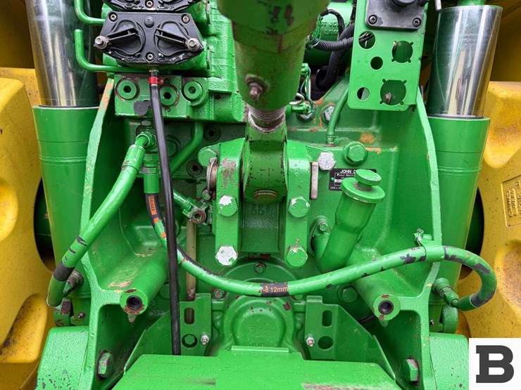 2006-john-deere-8330-image-56
