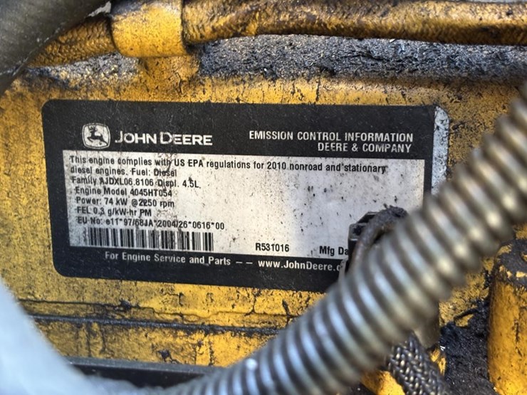 2010-deere-310j-image-59