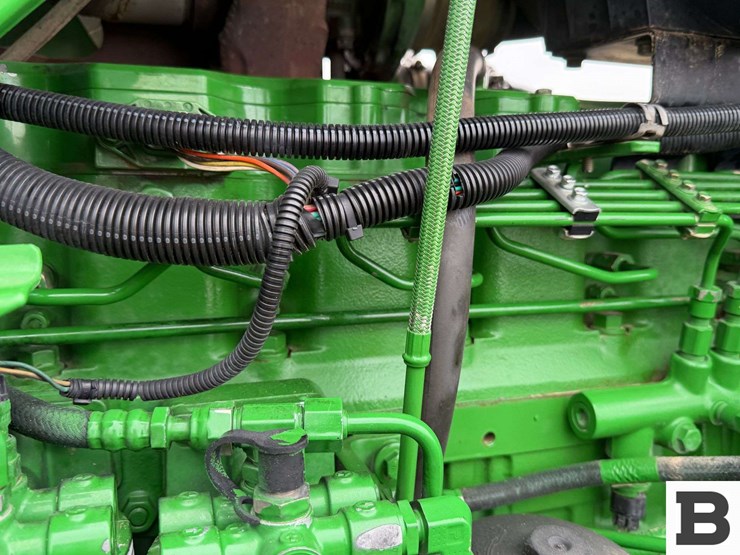 2004-john-deere-7920-image-29