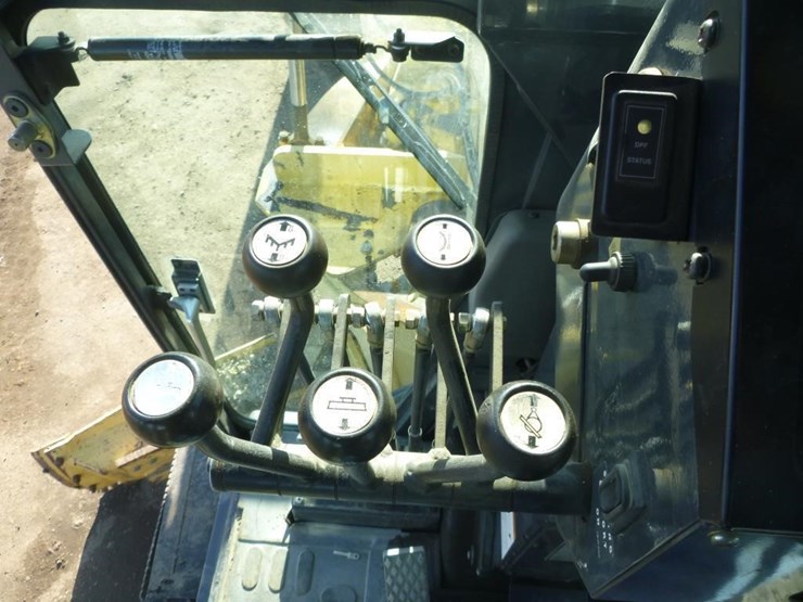 2006-komatsu-gd555-3c-image-11