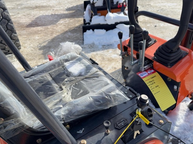 unused-aboss-model-gh16-mini-excavator,-pilot-controls,-13.5-hp-gas-engine,-16"-bucket,-sn2507059724-image-8