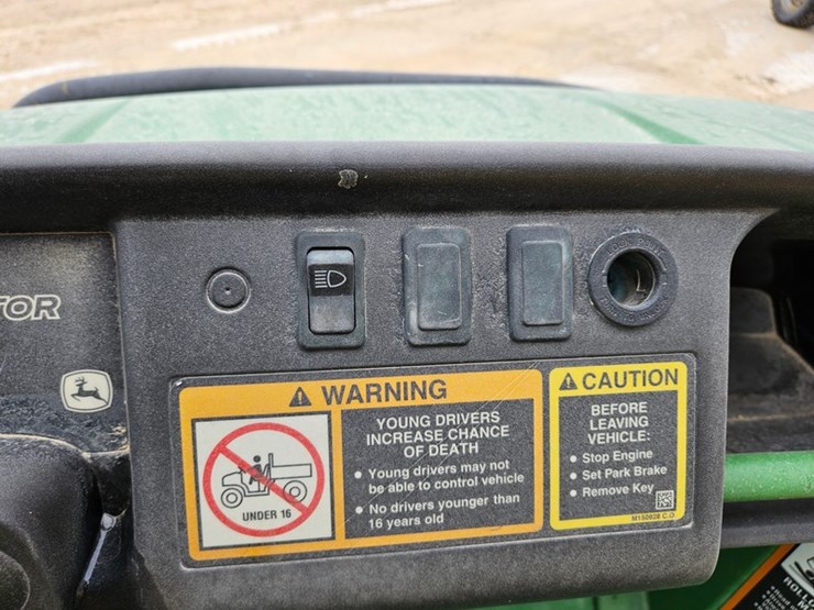 john-deere-tx-4x2-image-15