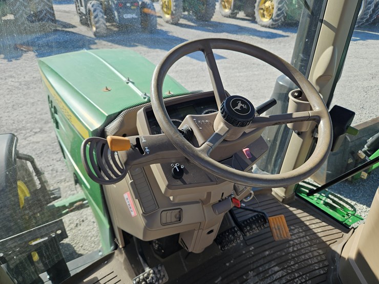 2019-john-deere-6120m-image-9