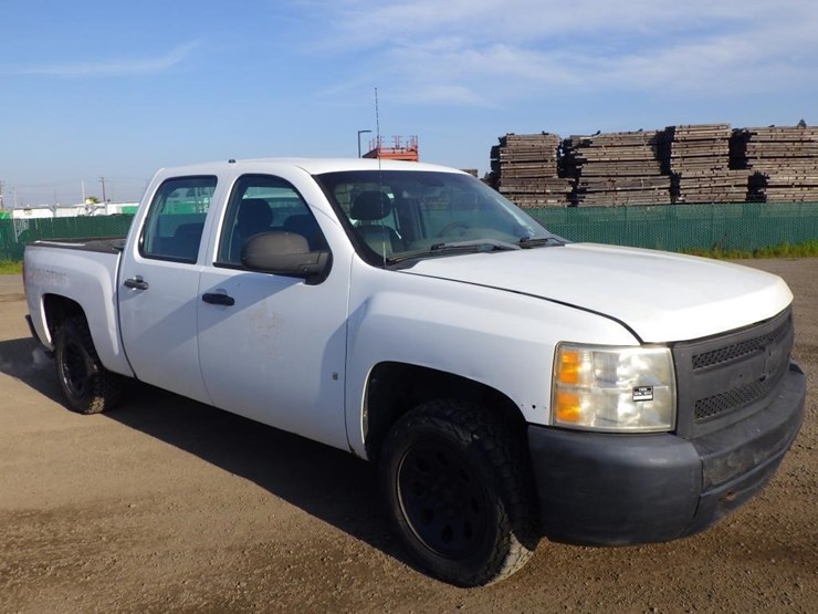 2009-chevrolet-1500-image-2