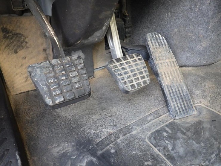 2017-freightliner-m2-s/a-water-truck-image-25