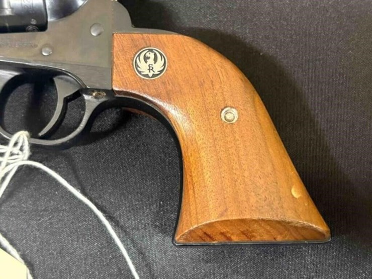 ruger---single-six---.22-cal---revolver-image-5