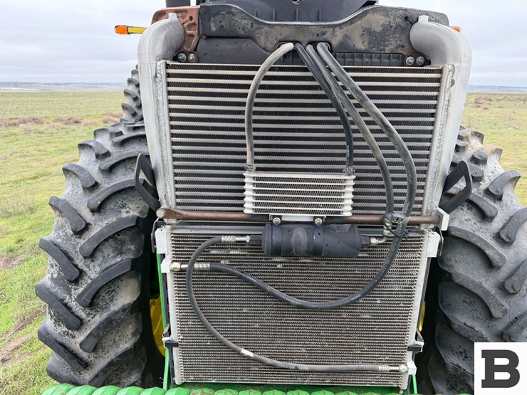 2006-john-deere-8330-image-11