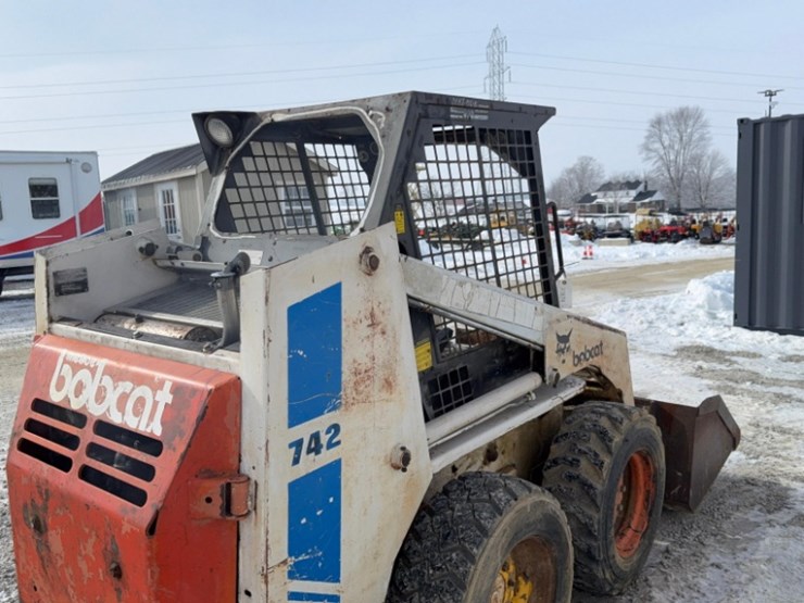 bobcat-742-image-9