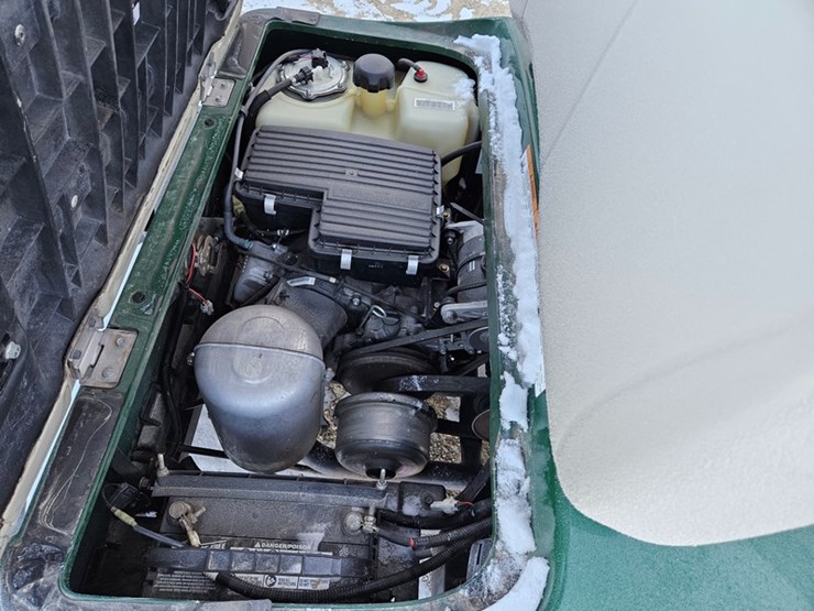 #169-•-yamaha-gas-golf-cart-image-12