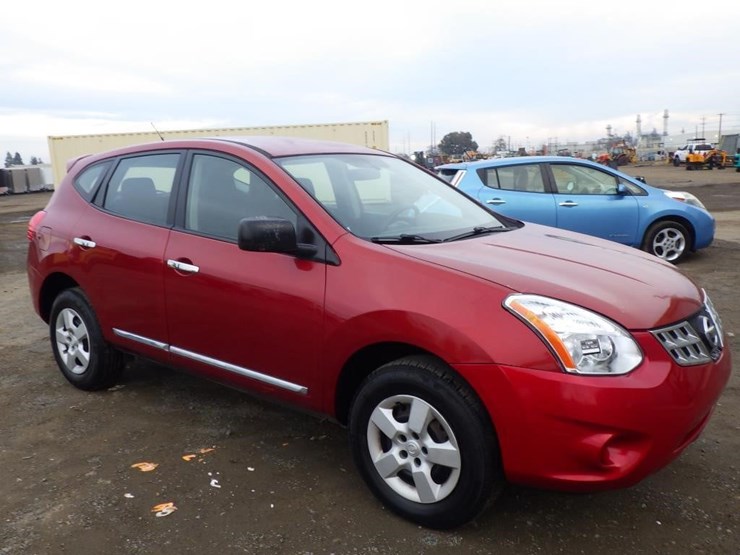 2012-nissan-rogue-image-2