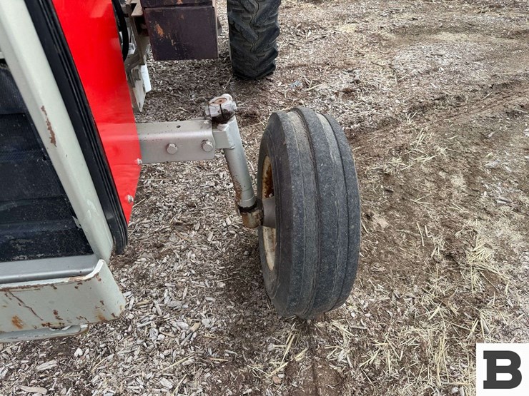 1981-massey-ferguson-275-image-9