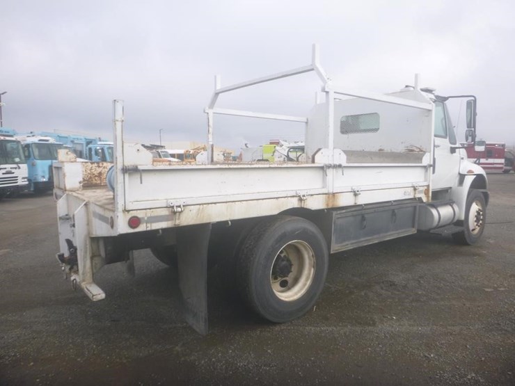 2012-international-durastar-4400-image-3