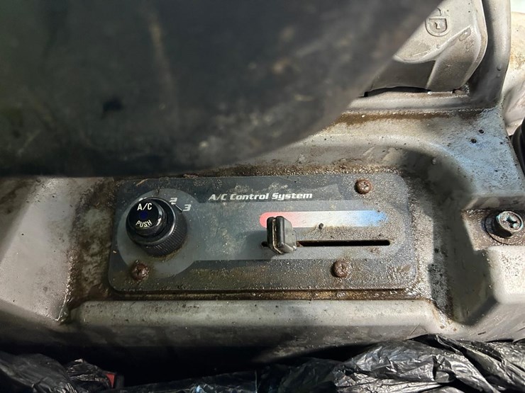 2018-kubota-svl75-2-image-26