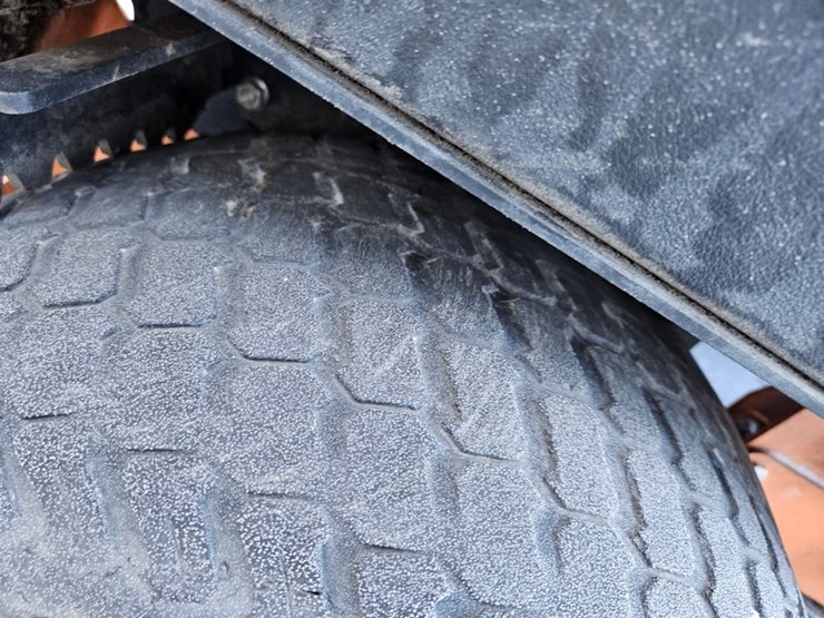 #183-•-scag-stand-up-zero-turn-mower-image-22