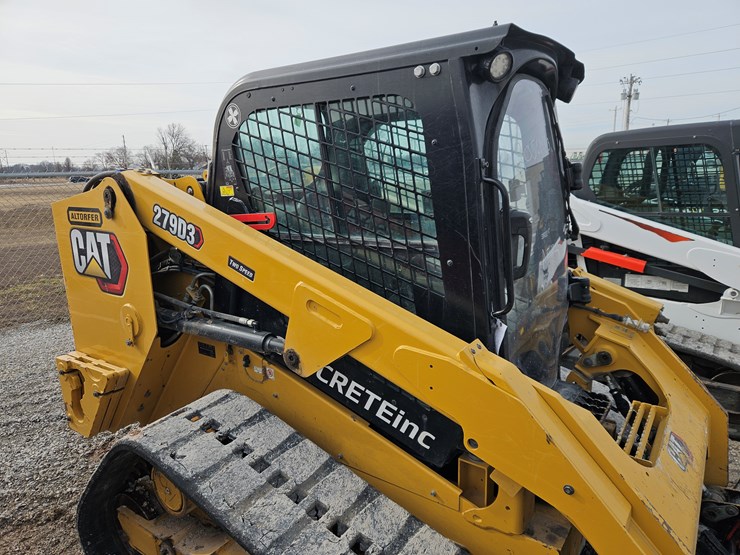 2022-caterpillar-279d3-image-13