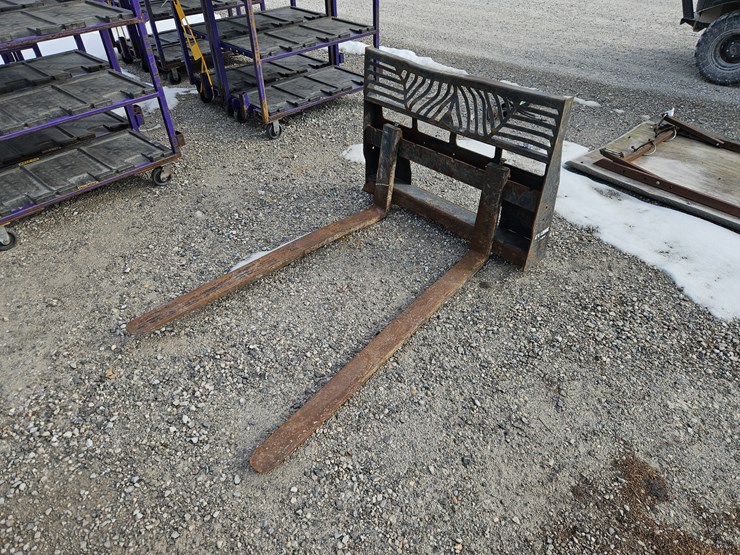 #205455-•-erskine-pallet-forks-image-1