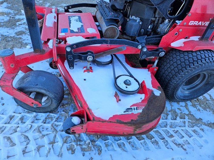 #161-•-gravely-pro-stance-60-stand-up-zero-turn-mower-image-11