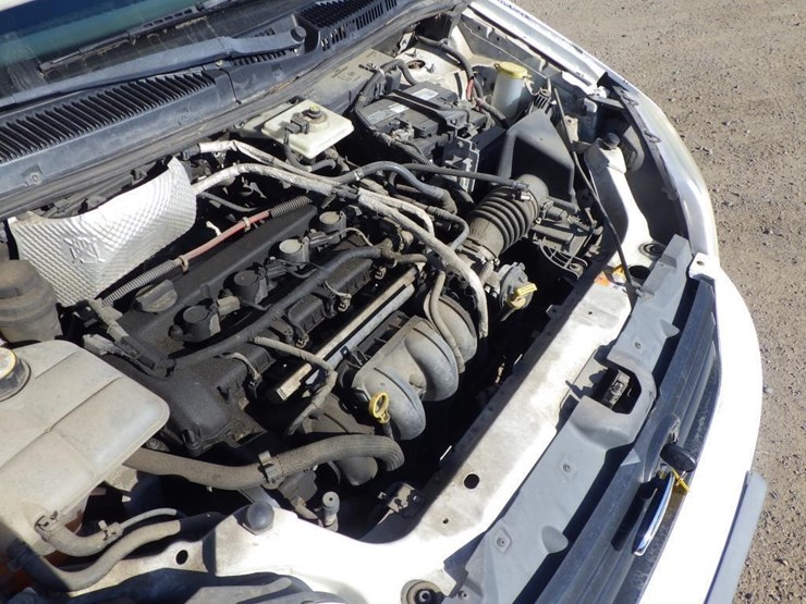 2013-ford-transit-connect-image-11