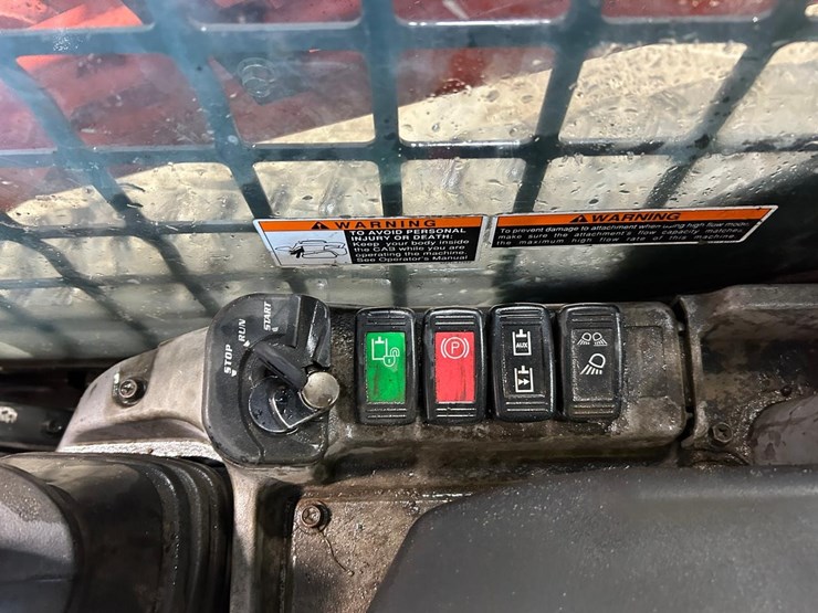 2018-kubota-svl75-2-image-23