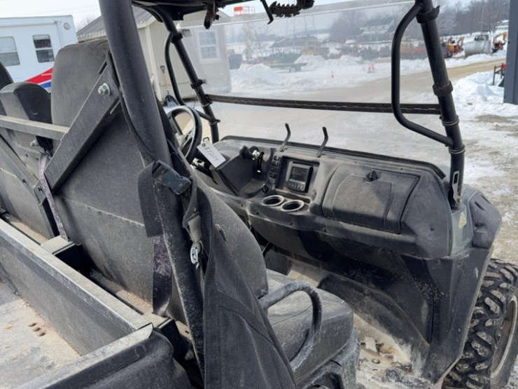 mahindra-retriever-4x4-side-by-side,-1898-hrs.,-owner-states-runs-good,-transmission-issue-image-10