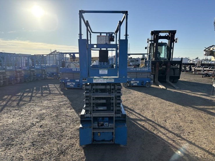 2016-genie-gs3232-image-6