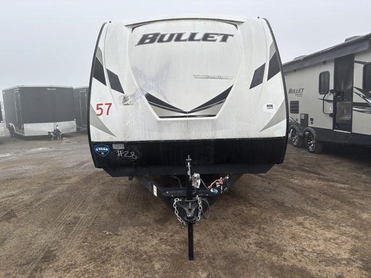 2020-bullet-bl243bhsw20-travel-trailer-image-6
