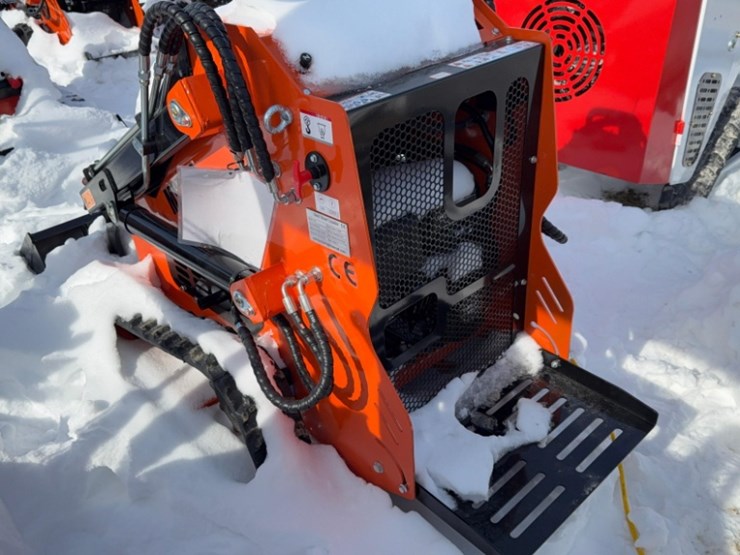 new-unused-2025-mms-36c-mini-skid-steer-13.5hp-gas-engine,-gp-bucket,-aux.-hyd,---sn#-36cj251242-image-3