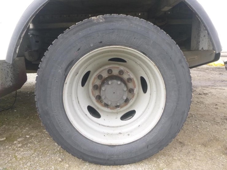 2012-ford-f450-image-17