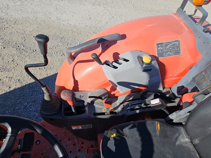 kubota-m7060-image-12