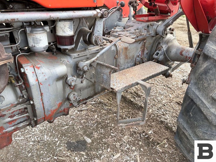 massey-ferguson-65-image-16