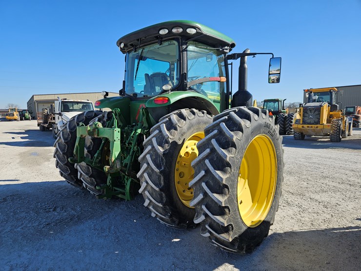 john-deere-7210r-image-6