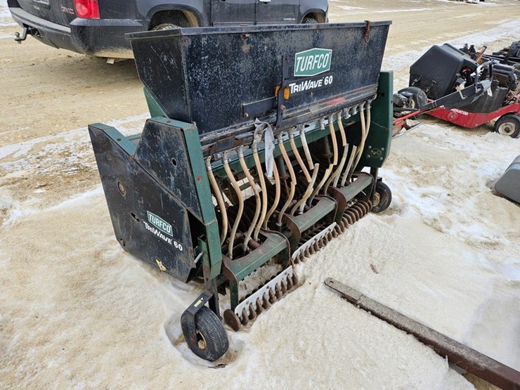 #132-•-turfco-tri-wave-60-3pt-tiller/seeder-image-3