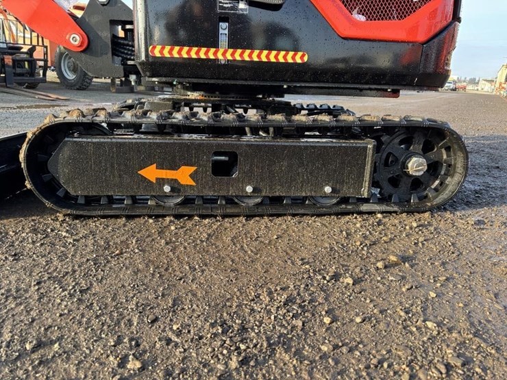 2025-tpm-18bs-hydraulic-excavator-image-16