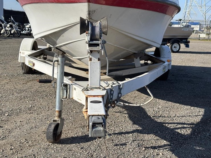 2002-unknown-trailer-image-32