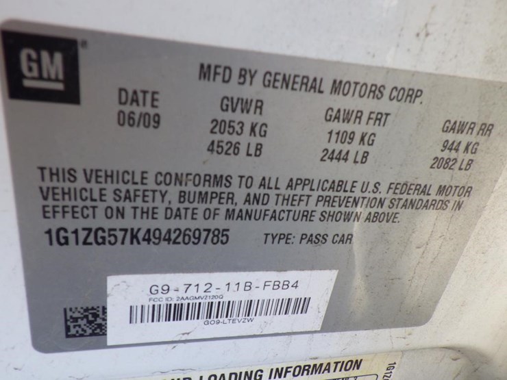 2009-chevrolet-malibu-sedan-image-16