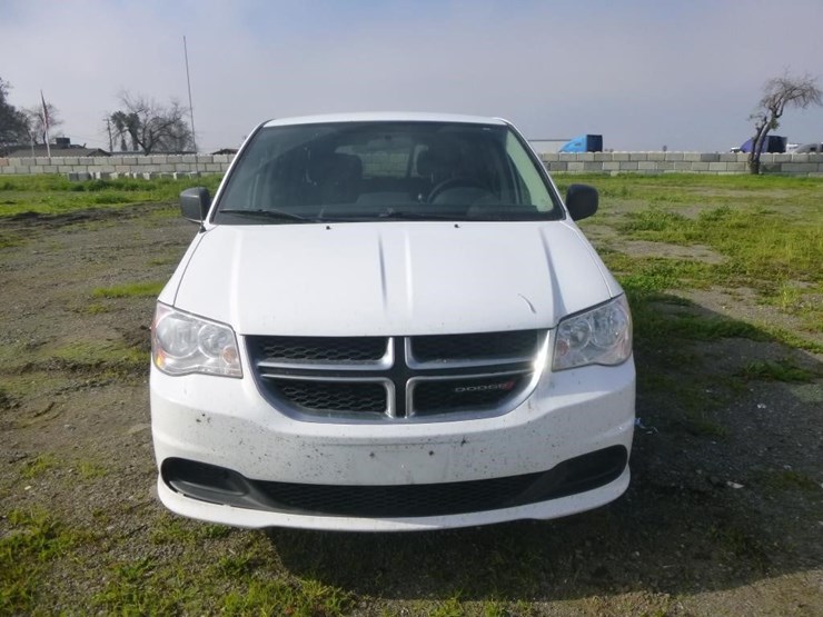 2014-dodge-grand-caravan-image-6